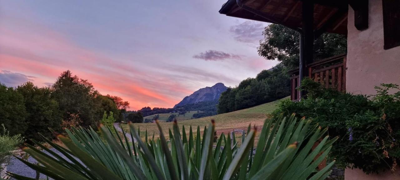 Le Refuge Du Montagnard Bed & Breakfast Marthod ภายนอก รูปภาพ
