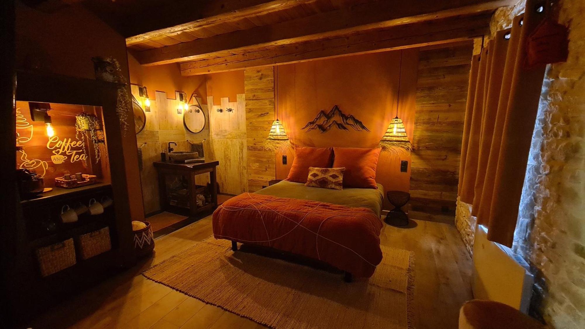 Le Refuge Du Montagnard Bed & Breakfast Marthod ภายนอก รูปภาพ